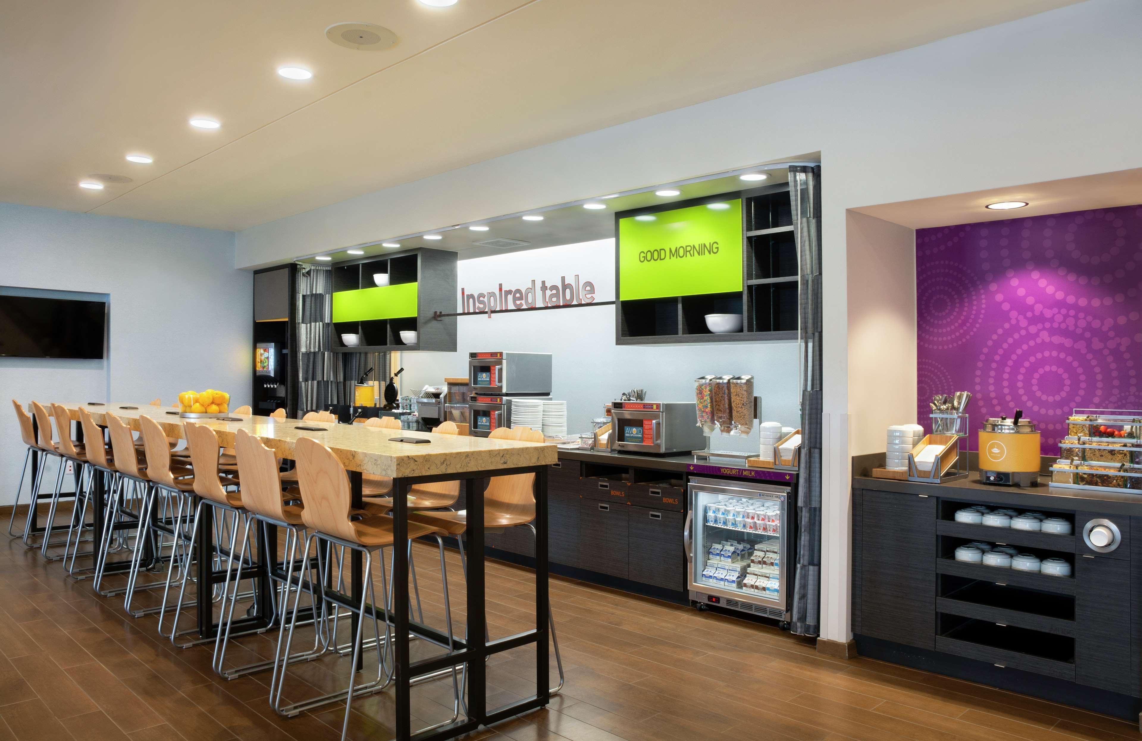 Home2 Suites By Hilton Indianapolis Greenwood Exterior photo