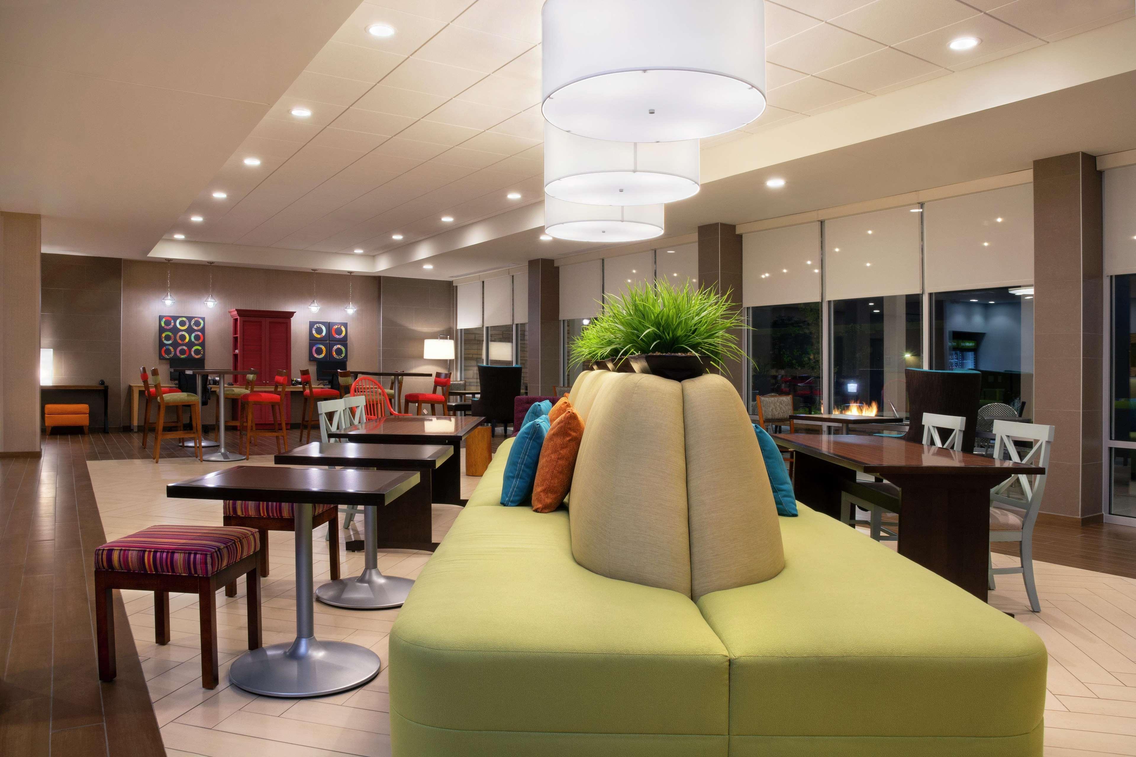 Home2 Suites By Hilton Indianapolis Greenwood Exterior photo