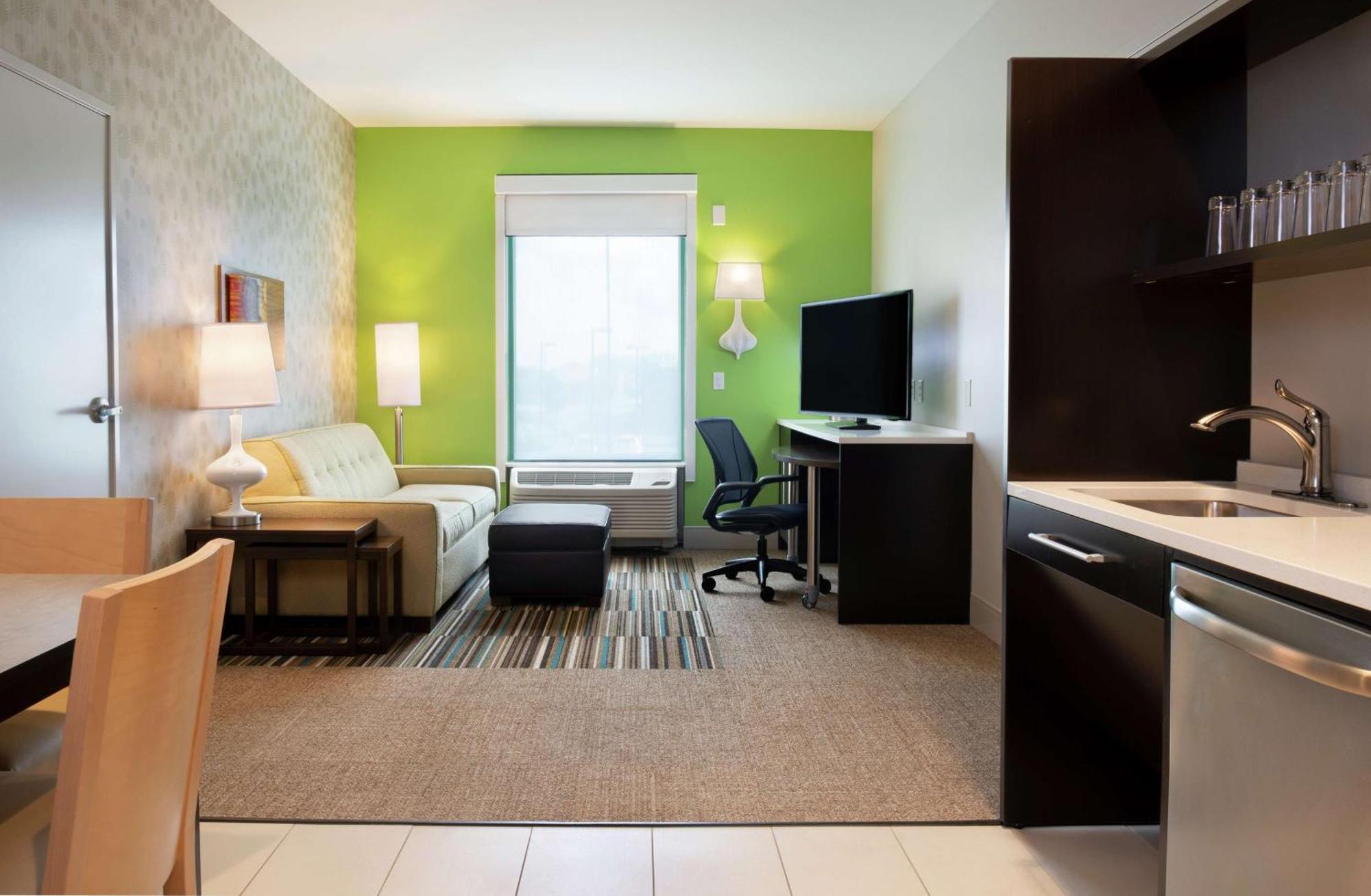 Home2 Suites By Hilton Indianapolis Greenwood Exterior photo
