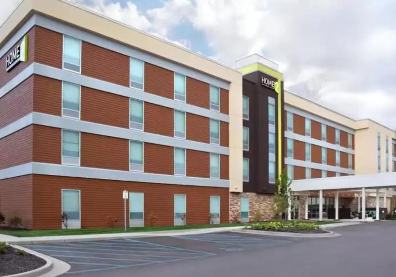 Home2 Suites By Hilton Indianapolis Greenwood Exterior photo