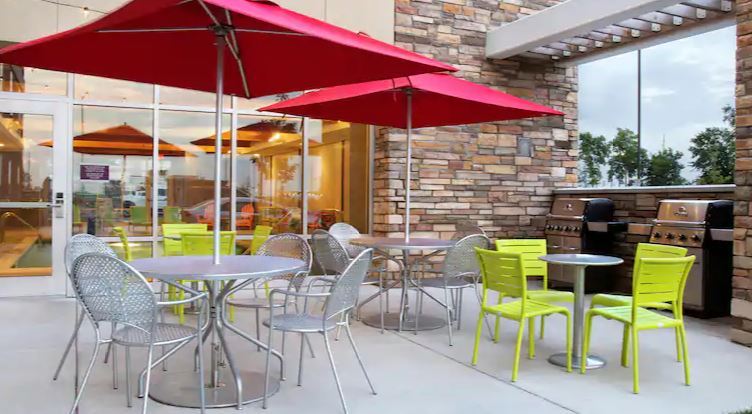 Home2 Suites By Hilton Indianapolis Greenwood Exterior photo